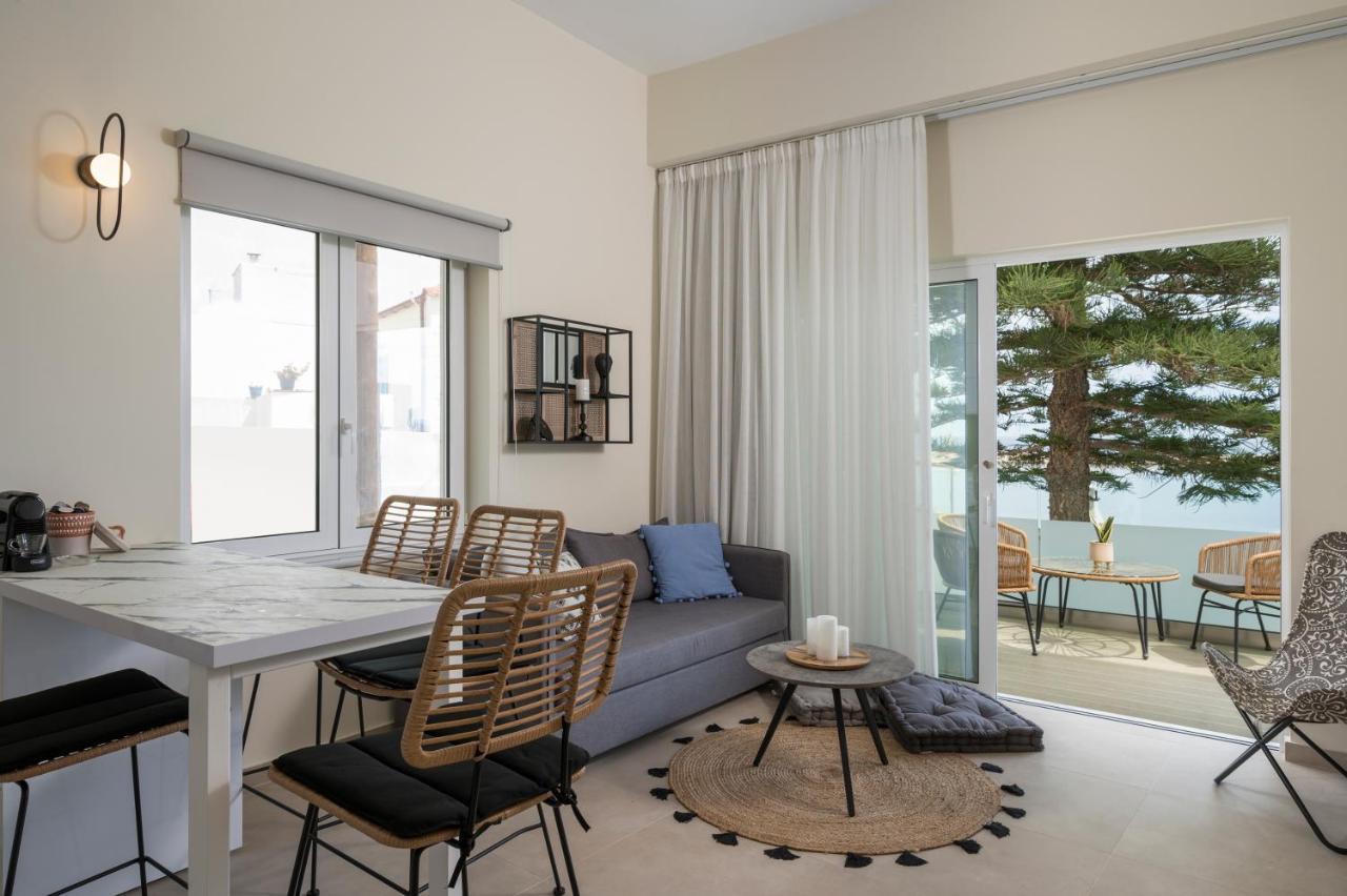 Kolymbari Sea Front Cozy Apartments Exteriör bild