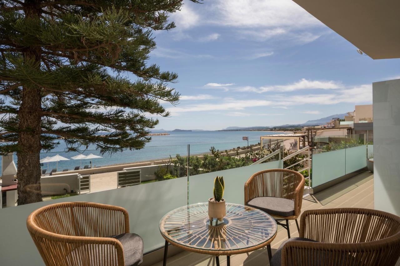 Kolymbari Sea Front Cozy Apartments Exteriör bild